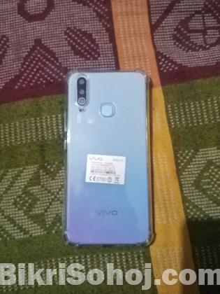 Vivo y17